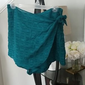 Hunter green skort